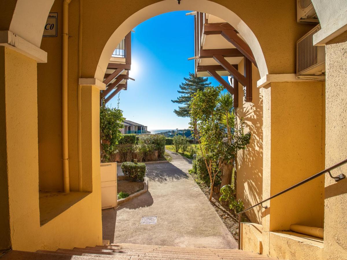 Apartment Village Cap Estérel - Le Village-9 Saint-Raphaël Esterno foto
