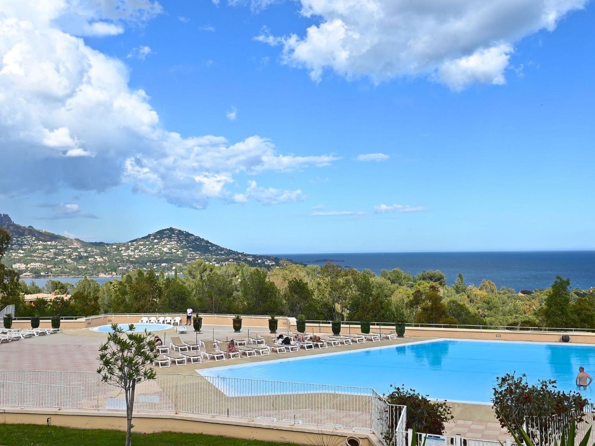 Apartment Village Cap Estérel - Le Village-9 Saint-Raphaël Esterno foto