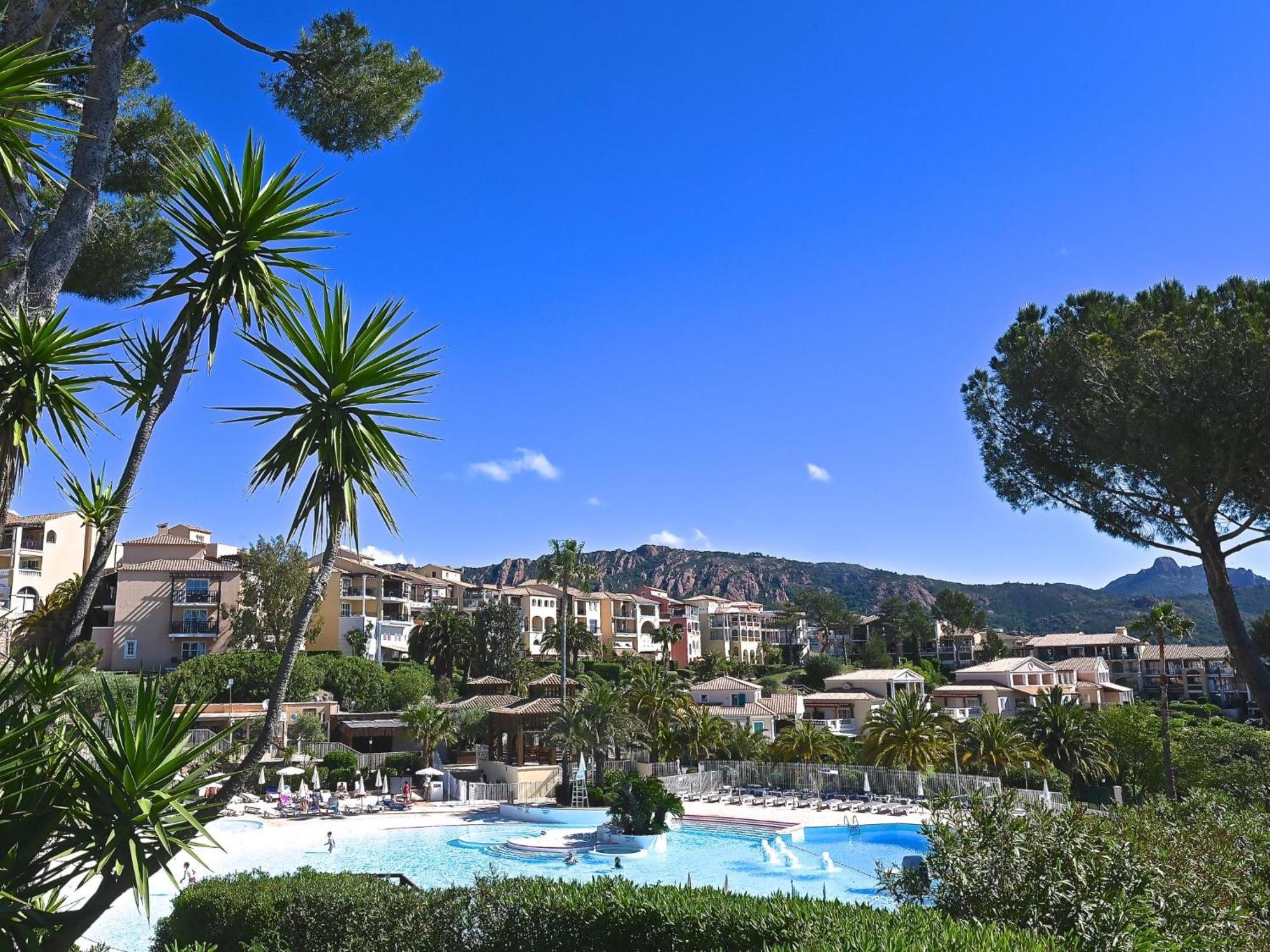 Apartment Village Cap Estérel - Le Village-9 Saint-Raphaël Esterno foto