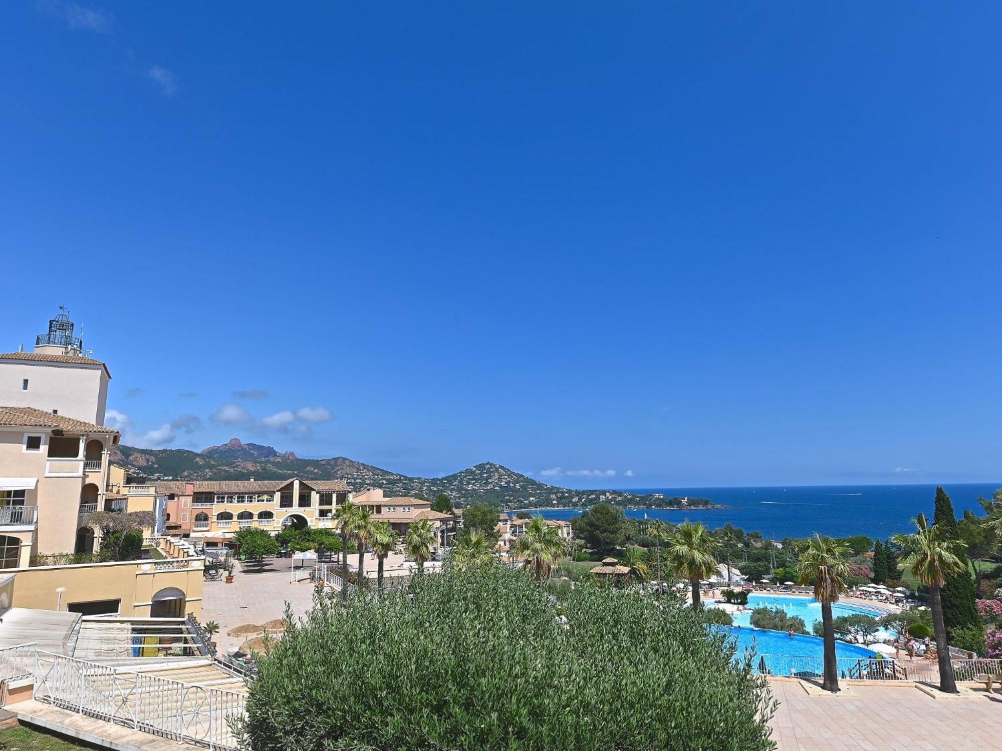 Apartment Village Cap Estérel - Le Village-9 Saint-Raphaël Esterno foto