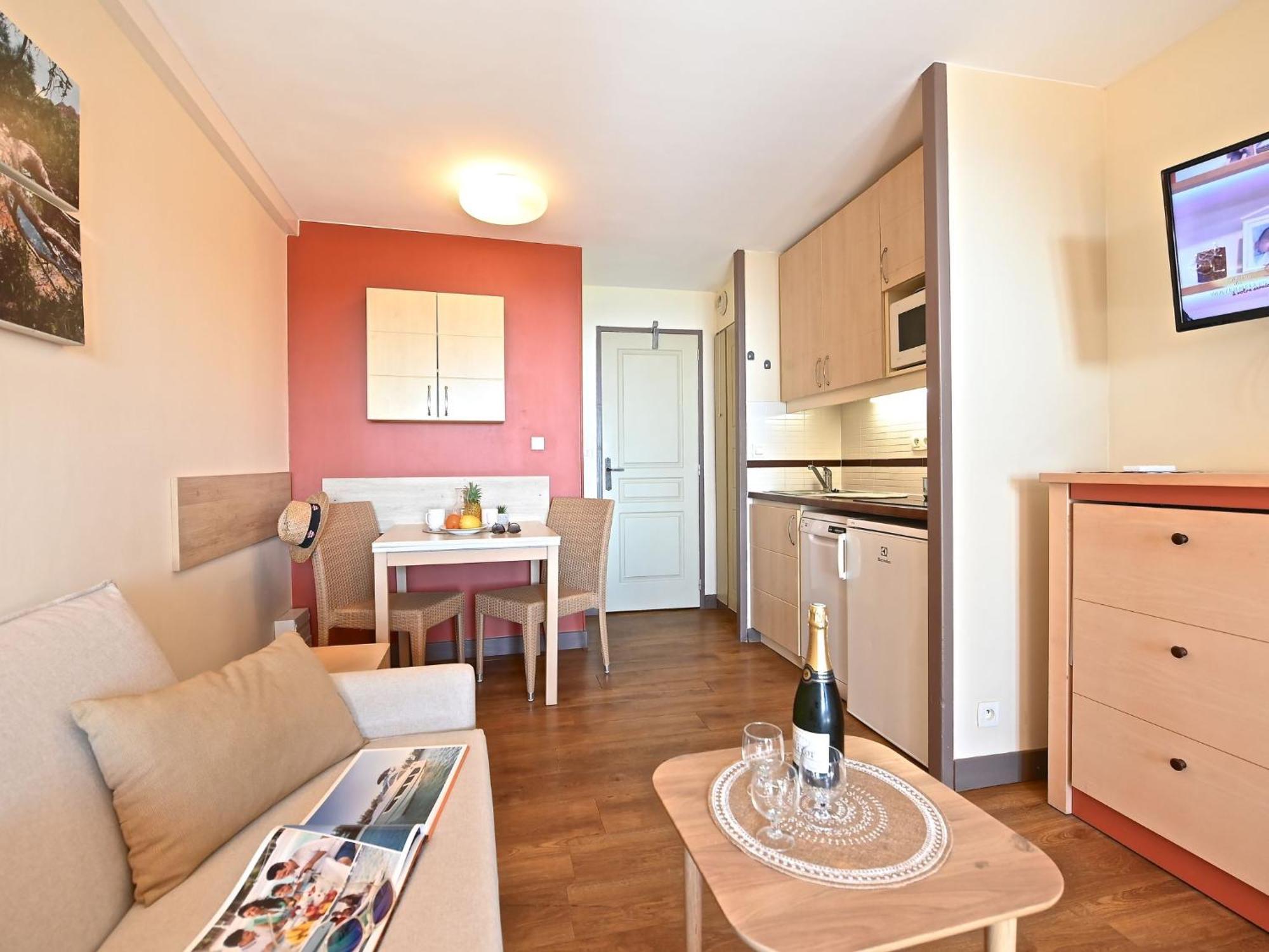 Apartment Village Cap Estérel - Le Village-9 Saint-Raphaël Esterno foto