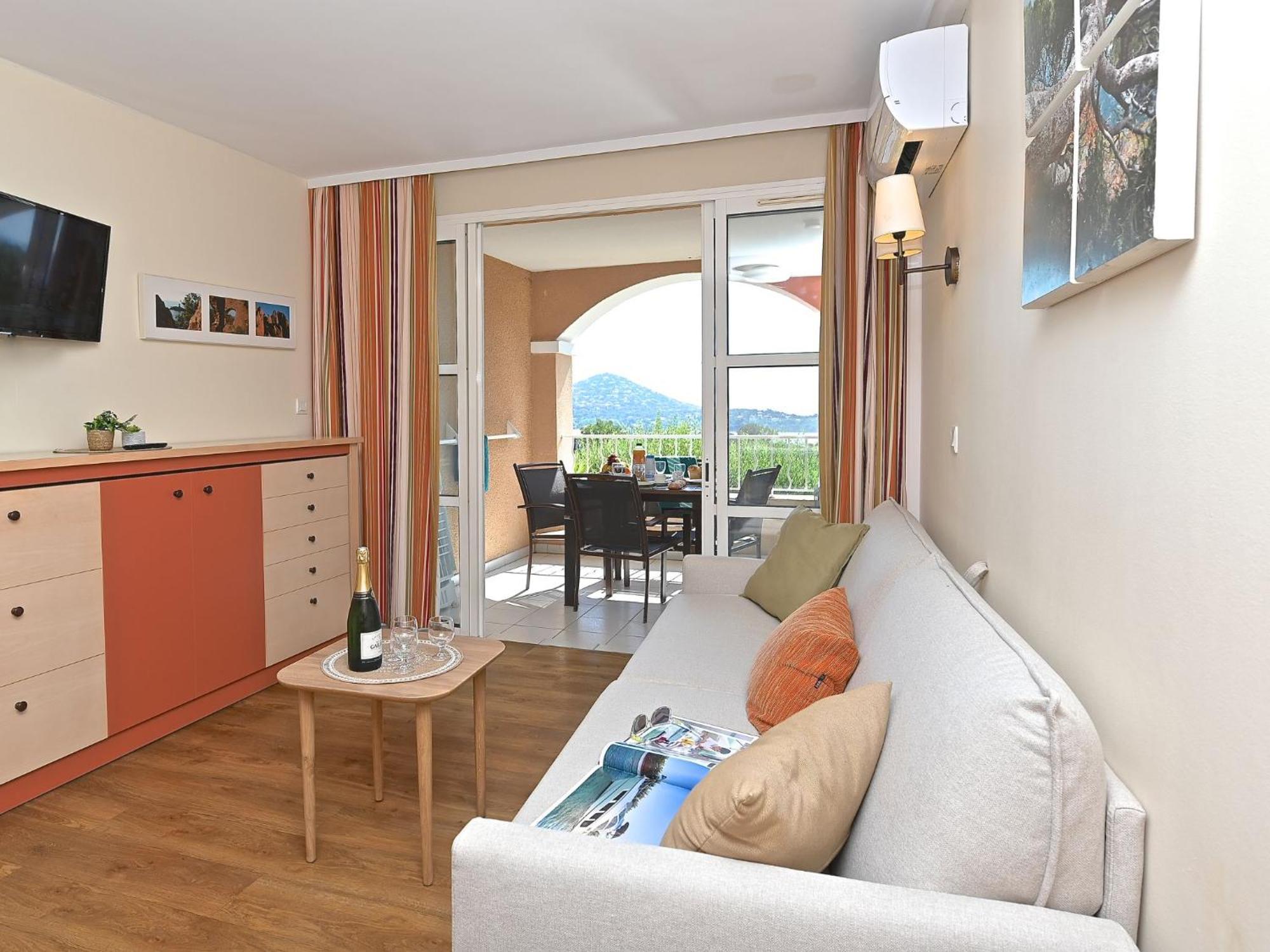 Apartment Village Cap Estérel - Le Village-9 Saint-Raphaël Esterno foto