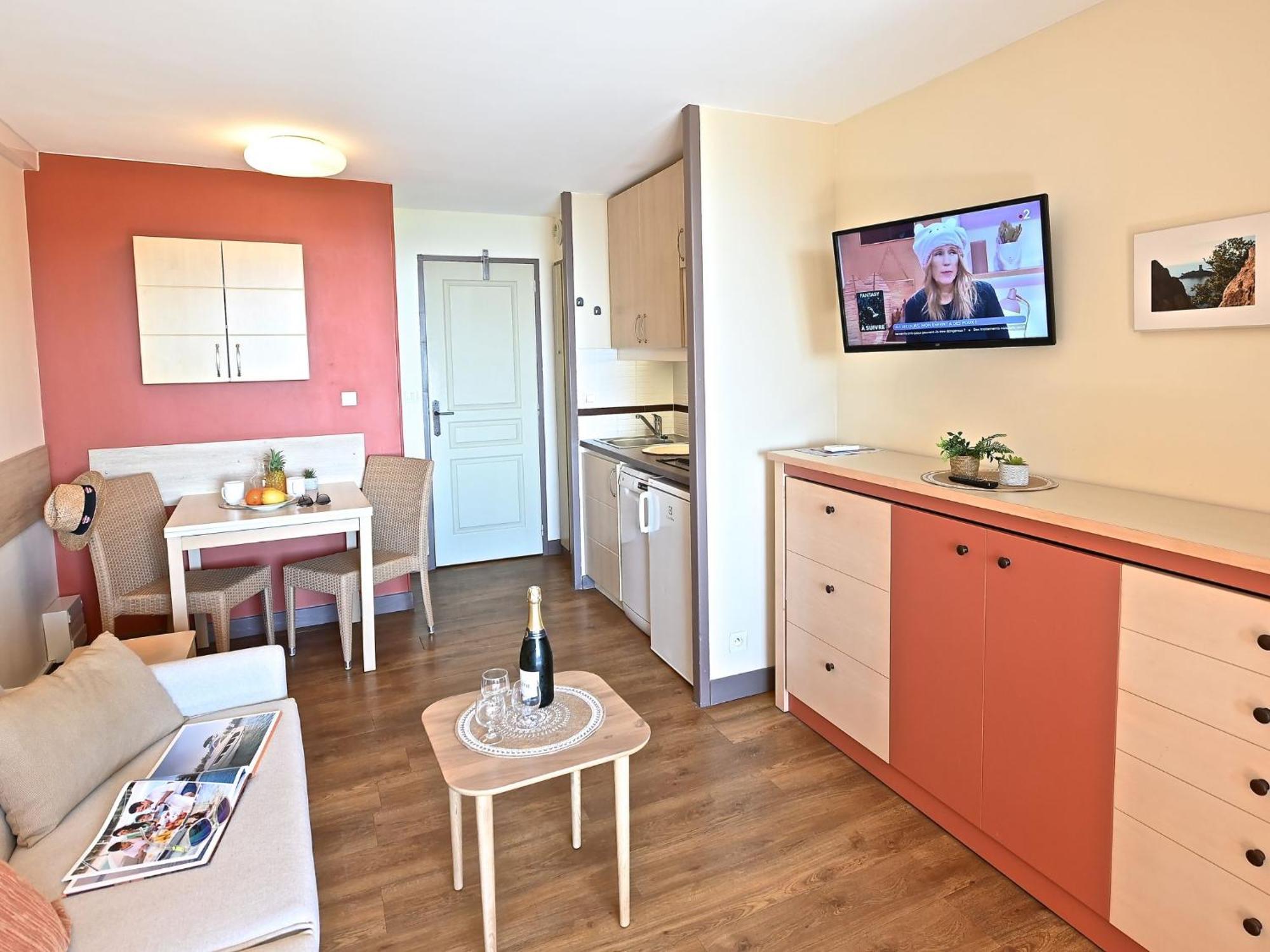 Apartment Village Cap Estérel - Le Village-9 Saint-Raphaël Esterno foto