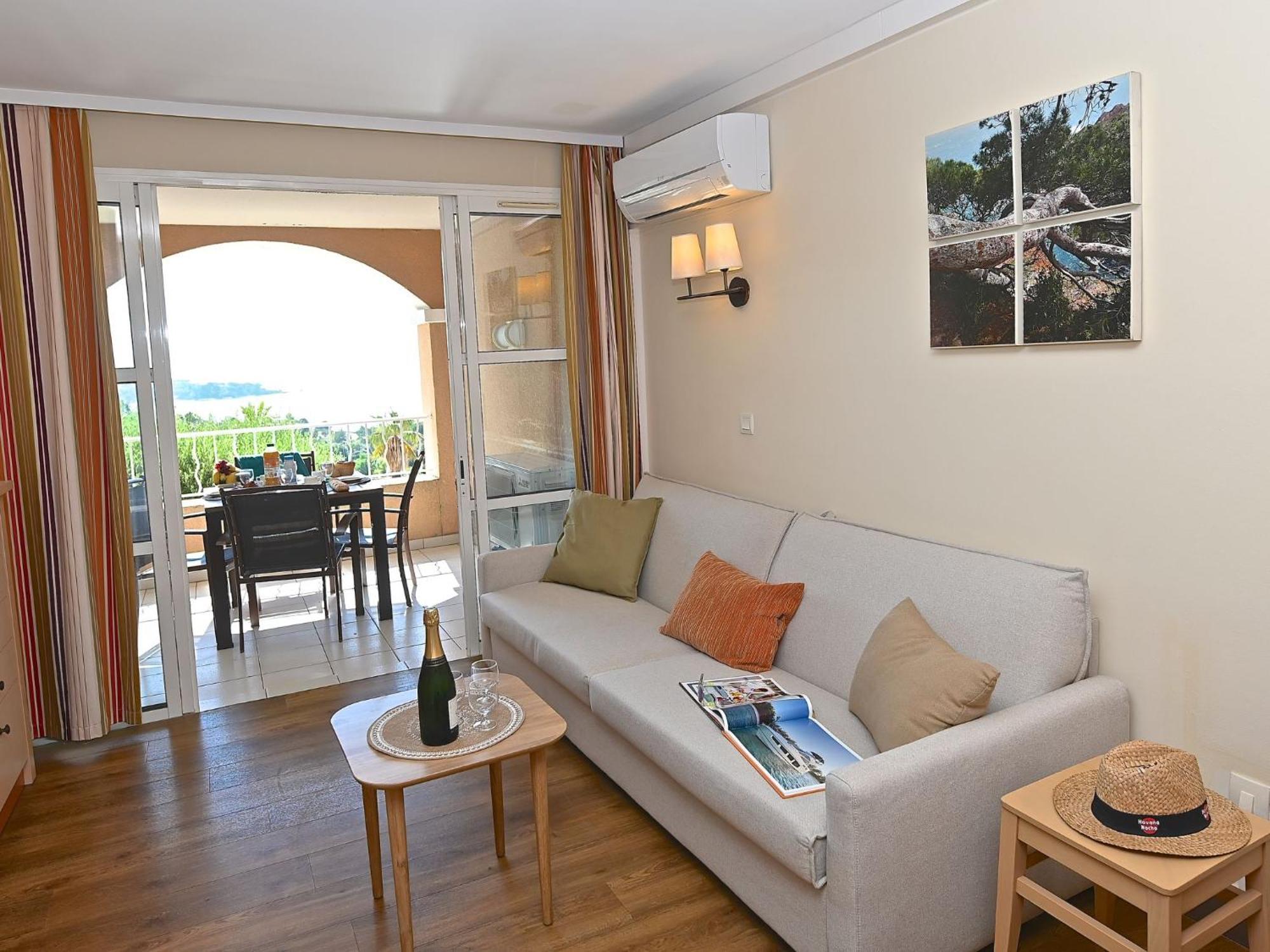 Apartment Village Cap Estérel - Le Village-9 Saint-Raphaël Esterno foto
